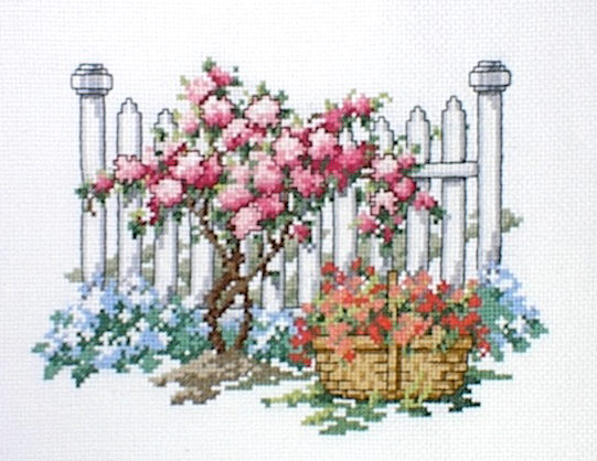 십자수 완성작품(원단상태)-BASKET & CREPE/9199