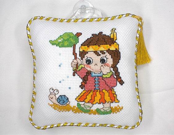 십자수 완성품 작은쿠션, 잠시주차쿠션-인디언걸/10596