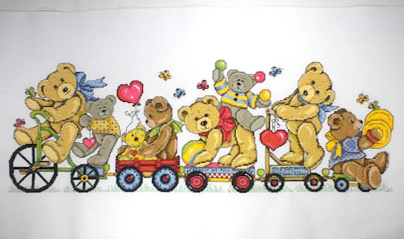 십자수 완성작품(원단상태)-TEDDIES ON A ROLL/10752