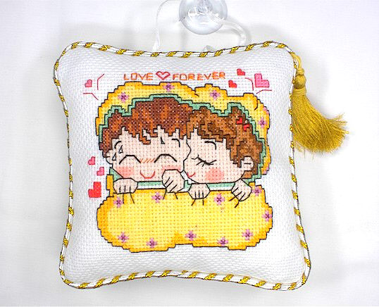 십자수 완성품 작은쿠션, 잠시주차쿠션-알콩달콩/11372