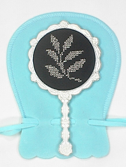 십자수 완성품 손거울(철제,공주,은빛무광)/11466