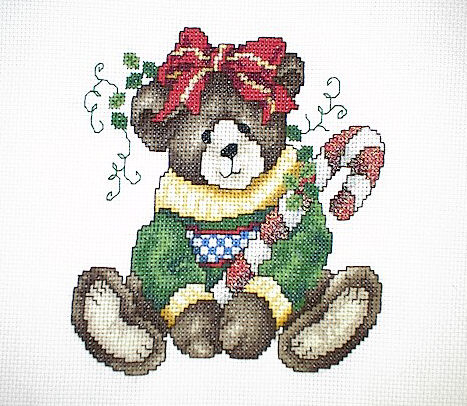 십자수 완성작품(원단상태)-DECEMBER BEAR/14247