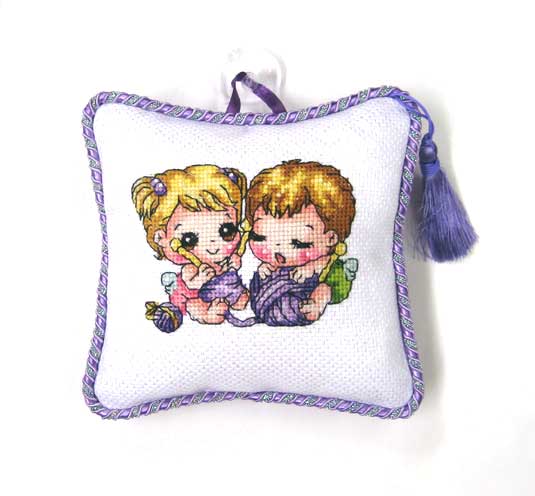 십자수 완성품 작은쿠션, 잠시주차쿠션-내마음이야/14492