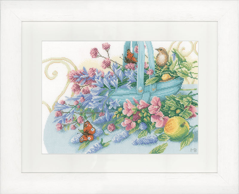 외국 십자수패키지 Lanarte/BOUQUET WITH PEACOCK BUTTERFLY-0151014(고급케이스)