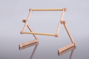 Arabeska 아라베스카 좌식수틀, 채핀치 이지클립(Chaffinch Easy Clip) 48X30Cm