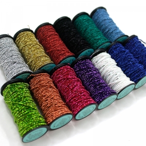 옵션선택 Kreinik 크라이닉자수실 Petite Facets(구슬을 꿴것 같은 메탈릭실) 2.5~3m