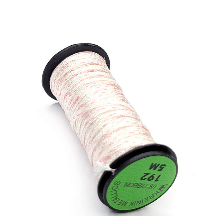Kreinik 크라이닉자수실 1/8인치 Ribbon 192 Pale Pink 5m