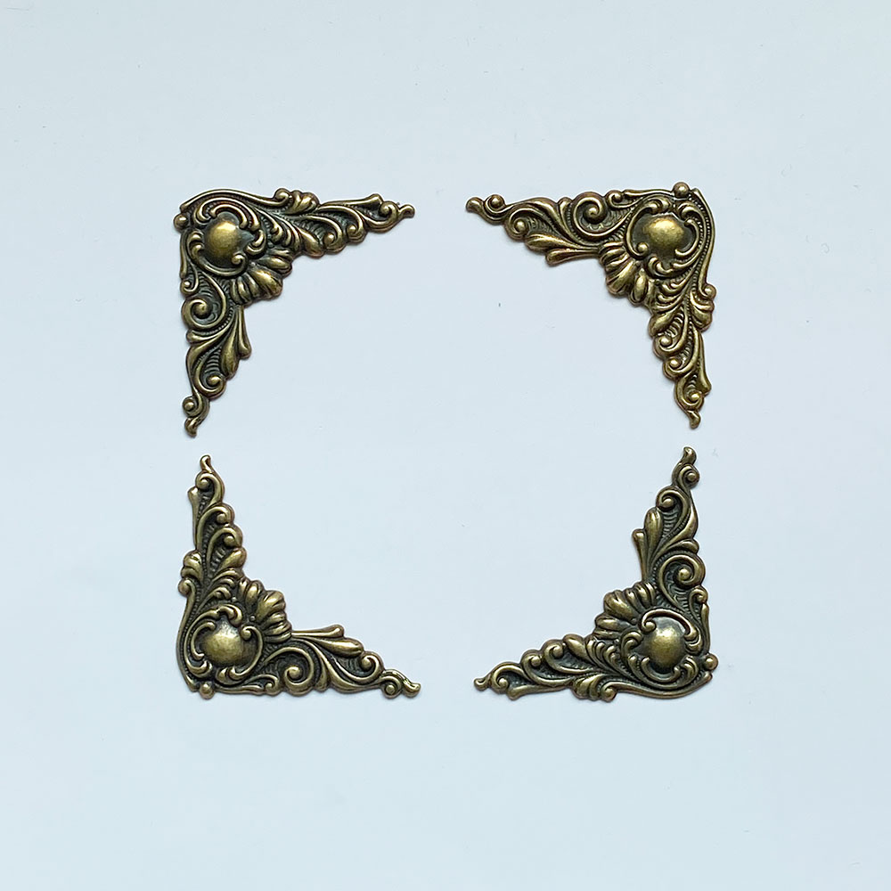 Boutique Trims USA/장식 참스 ORNATE VICTORIAN CORNER-23513(4개세트)