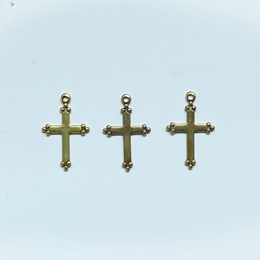 Boutique Trims USA/장식 참스 BQ20-SMALL CROSS-36521(3개세트)