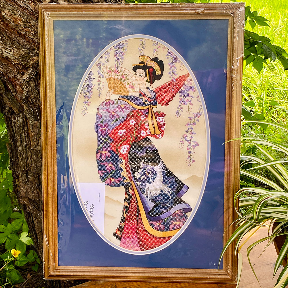 십자수 완성작품(유리없는 액자로 제작된 상태)-SPLENDOR OF THE ORIENT/12995