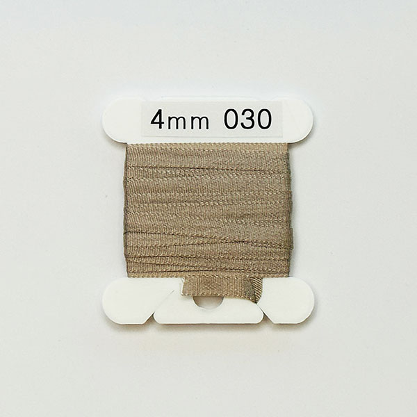 (YLI용)실크리본자수실 Silk 100% Ribbon 4mm 030(Shell Grey LT)